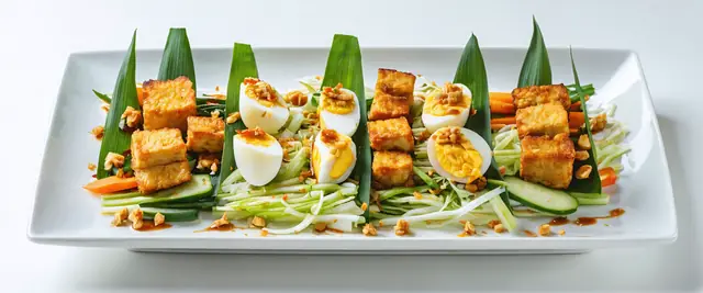 Mixed Vegetables in Peanut Sauce (Gado-Gado)