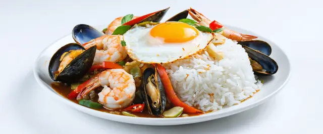 Pad Kra Pao Talay