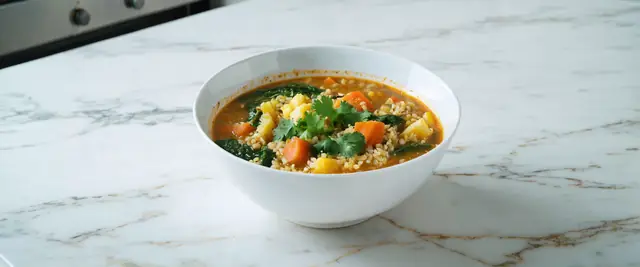 Quinoa and Vegetable Curry Soup