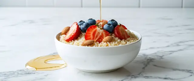 Quinoa Breakfast Bowl with Fresh Berries