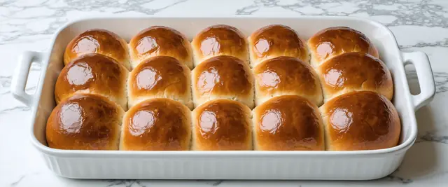 Soft Dinner Rolls
