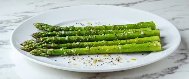 Steamed Asparagus