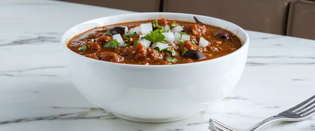 Texas Chili with Dark Chocolate and Cinnamon