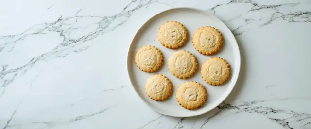 Vegan Shortbread Cookies